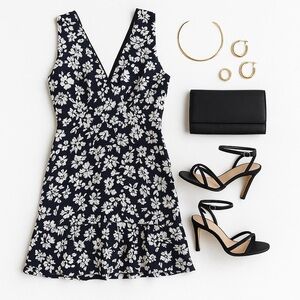 RAMY BROOK NEW YORK Navy & White Floral Sleeveless Ruffle Hem Dress – Size 4